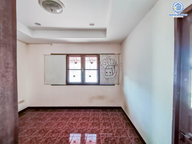 *****บ้านเดี่ยวมือสอง ม.ลลิล กรีนวิลล์ บางบอน3 แบรนด์ ลลิล พร็อพเพอร์ตี้ เนื้อที่ 101.1 ตร.ว. ฟังก์ชัน 4 นอน 3 น้ำ 2 ที่จอดรถ  บนทำเลศักยภาพ เชื่อมต่อถนนหลายเส้น ไม่ว่าจะเป็น  ถนนพระราม2, ถนนเพชรเกษม, ถนนเอกชัย และใกล้จุดขึ้นทางด่วน "พระราม2"